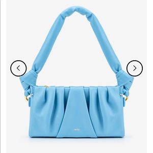 Cute JW PEI shoulder bag in ice blue!